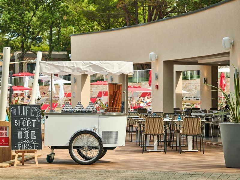 Garden Suites Park Plava Laguna Poreč Extérieur photo